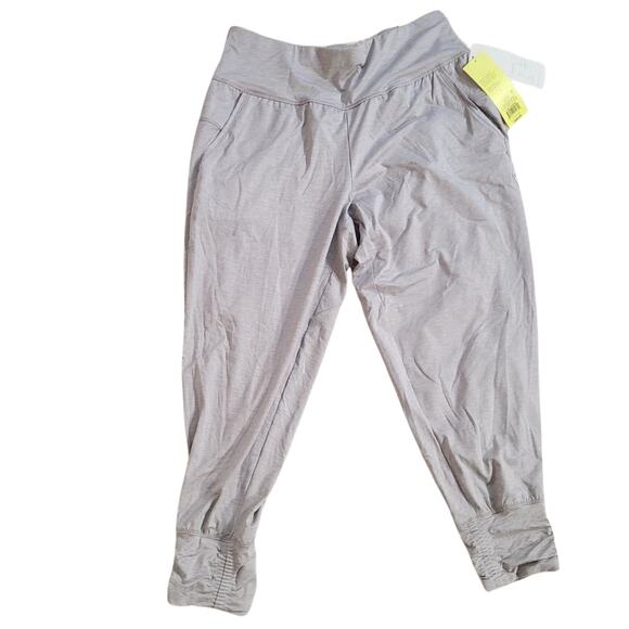 NWT all in motion gray practice pant size small - Picture 1 of 9